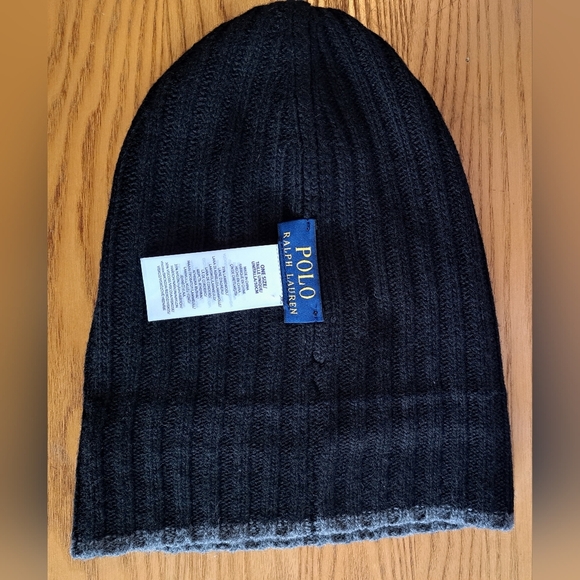 NWOT Polo Ralph Lauren Black & Grey Ribbed Wool Blend Unisex Beanie Hat Cap - Picture 4 of 6